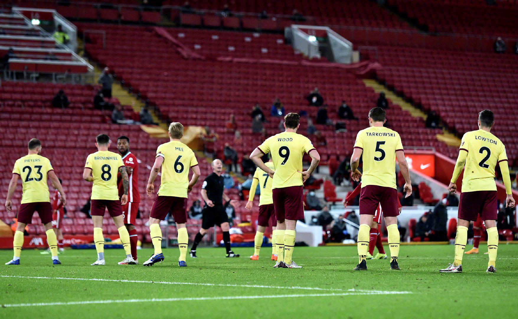 现和雄厚的 现和雄厚的